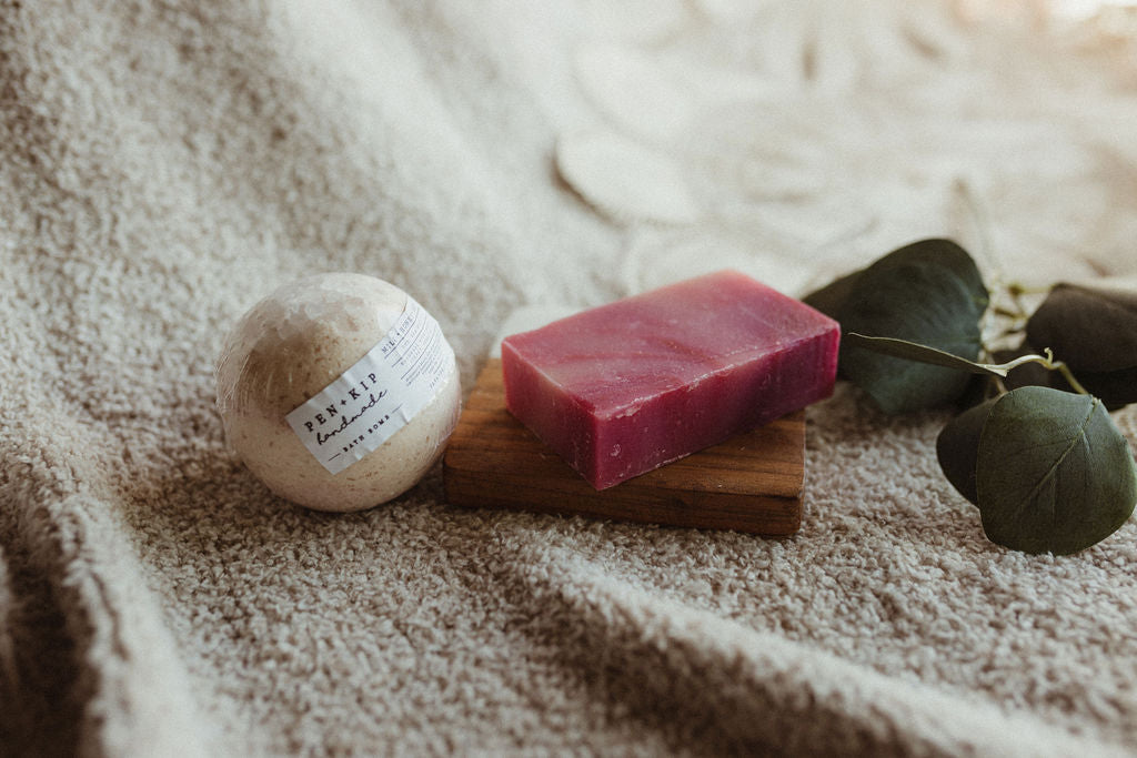 Luxury Handcrafted Bath Bomb Rituals